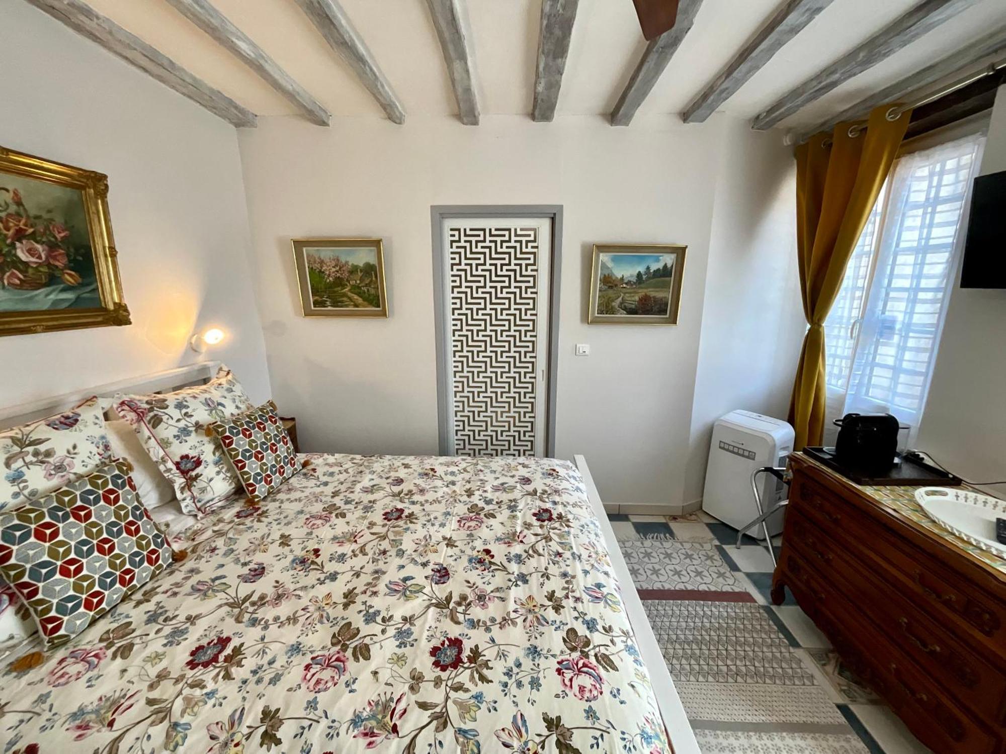Sans Souci Luxe Heated Pool And Restaurant Bed & Breakfast *