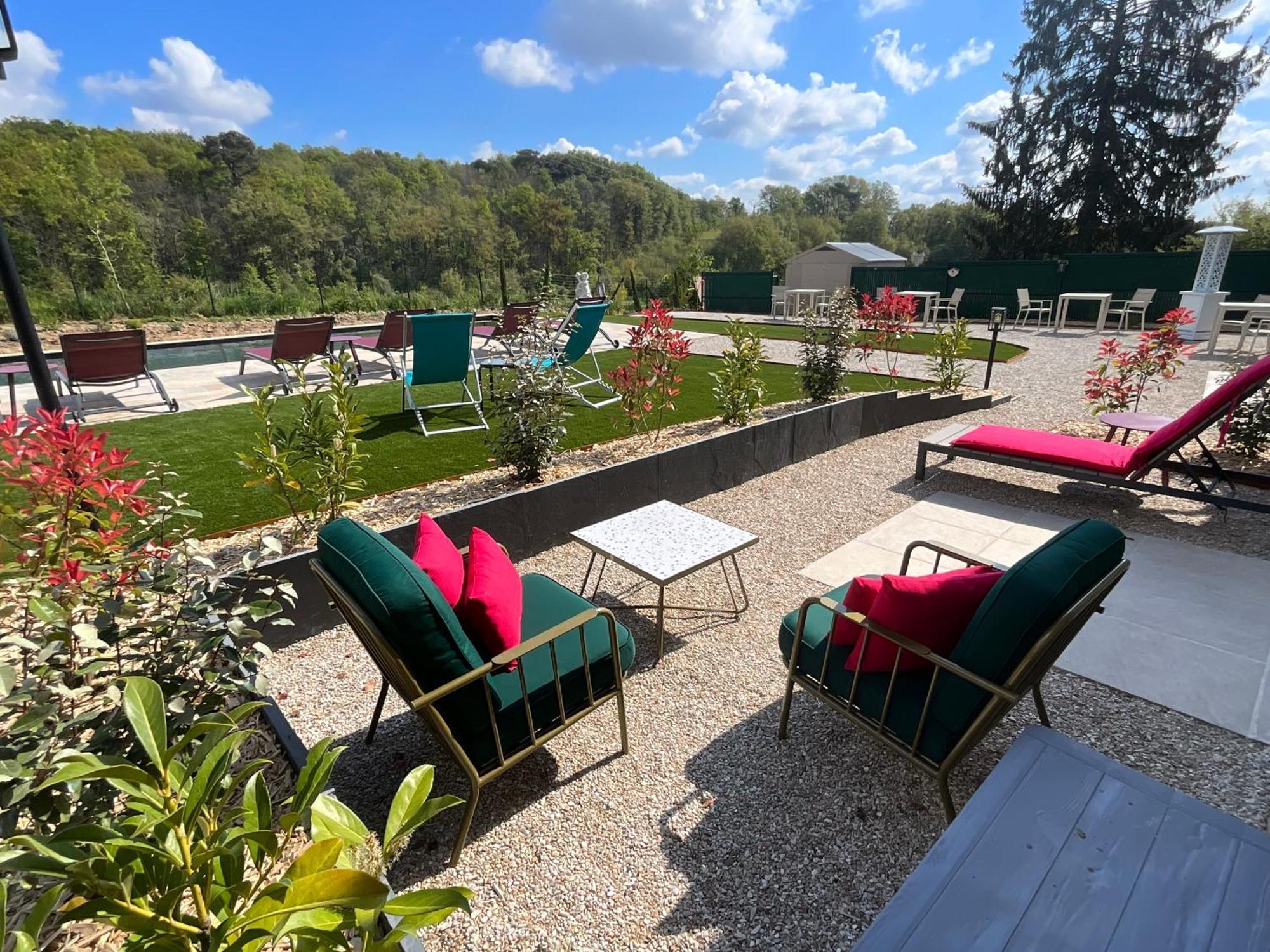 Sans Souci Luxe Heated Pool And Restaurant