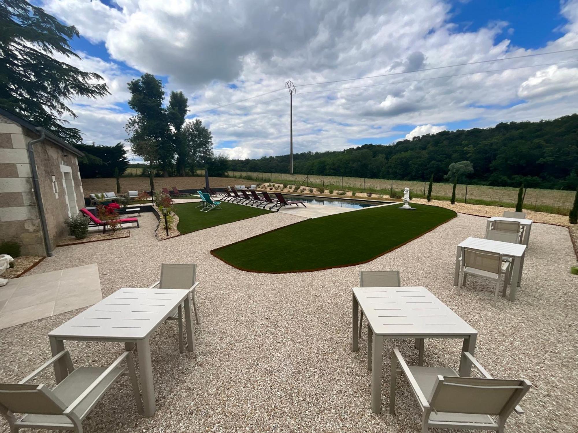 Sans Souci Luxe Heated Pool And Restaurant *