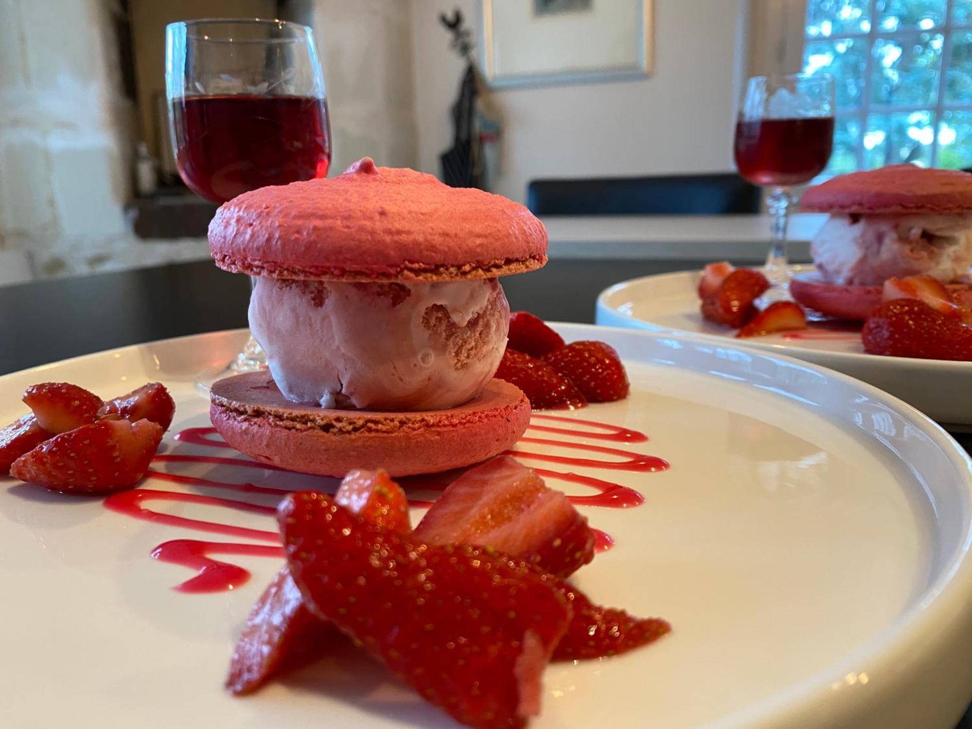 Sans Souci Luxe Heated Pool And Restaurant